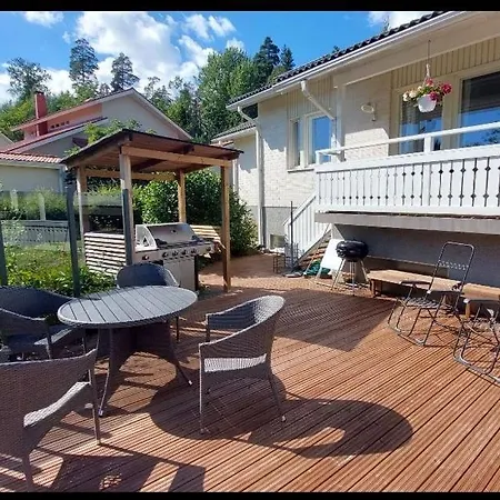 Séjour chez l'habitant Wifi Ja Tyoepisteellae Varustettu Viihtyisae Huone Kerava